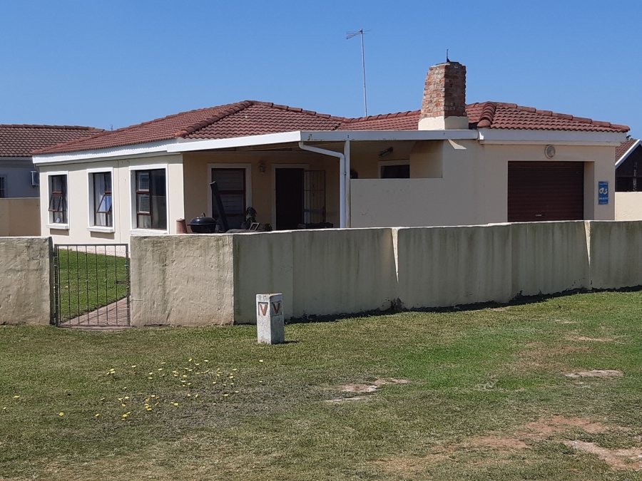 3 Bedroom Property for Sale in Paradise Beach Eastern Cape